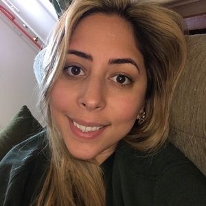 Meet your Posher, Sylvia